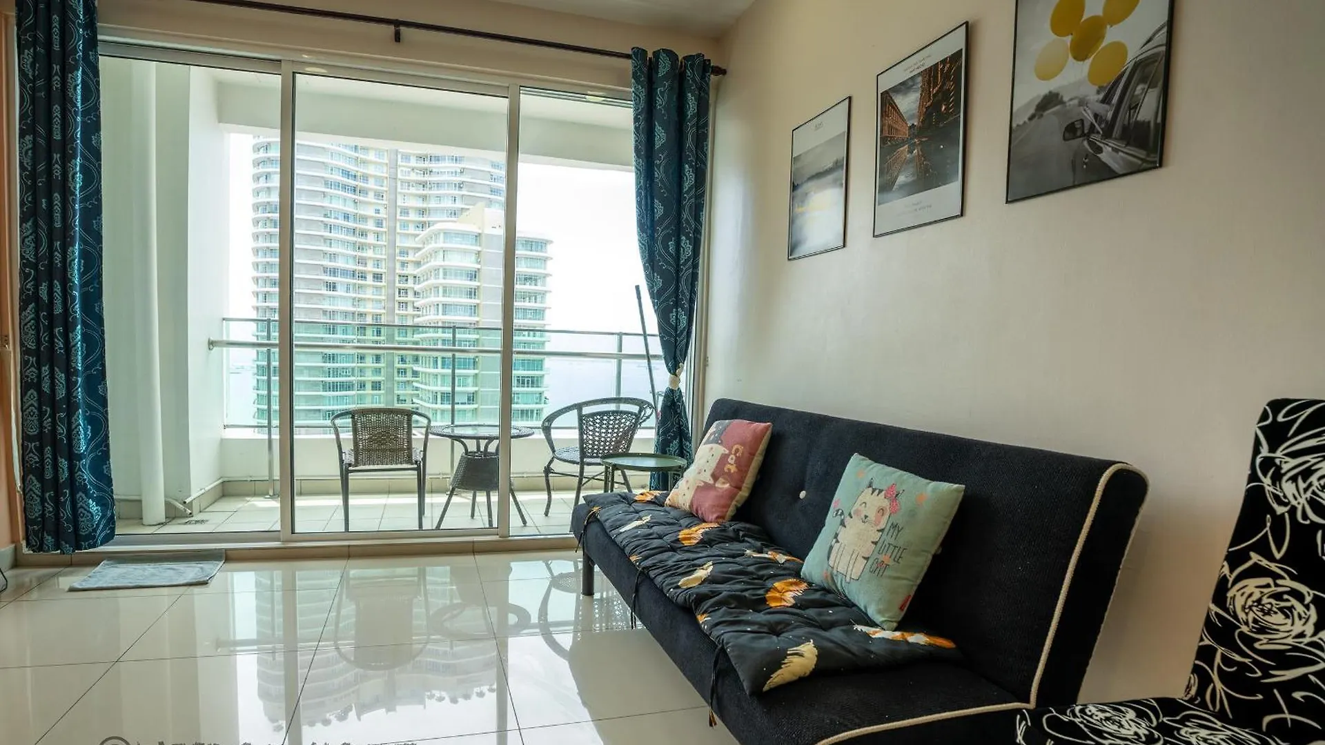 Seaview Mansion One Georgetown 아파트