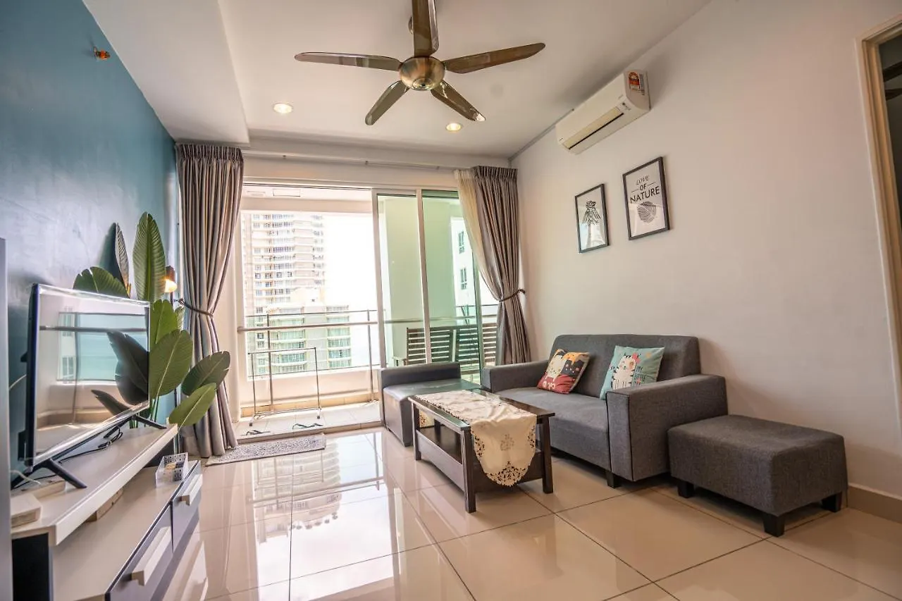 Апартаменты Seaview Mansion One Georgetown Джорджтаун