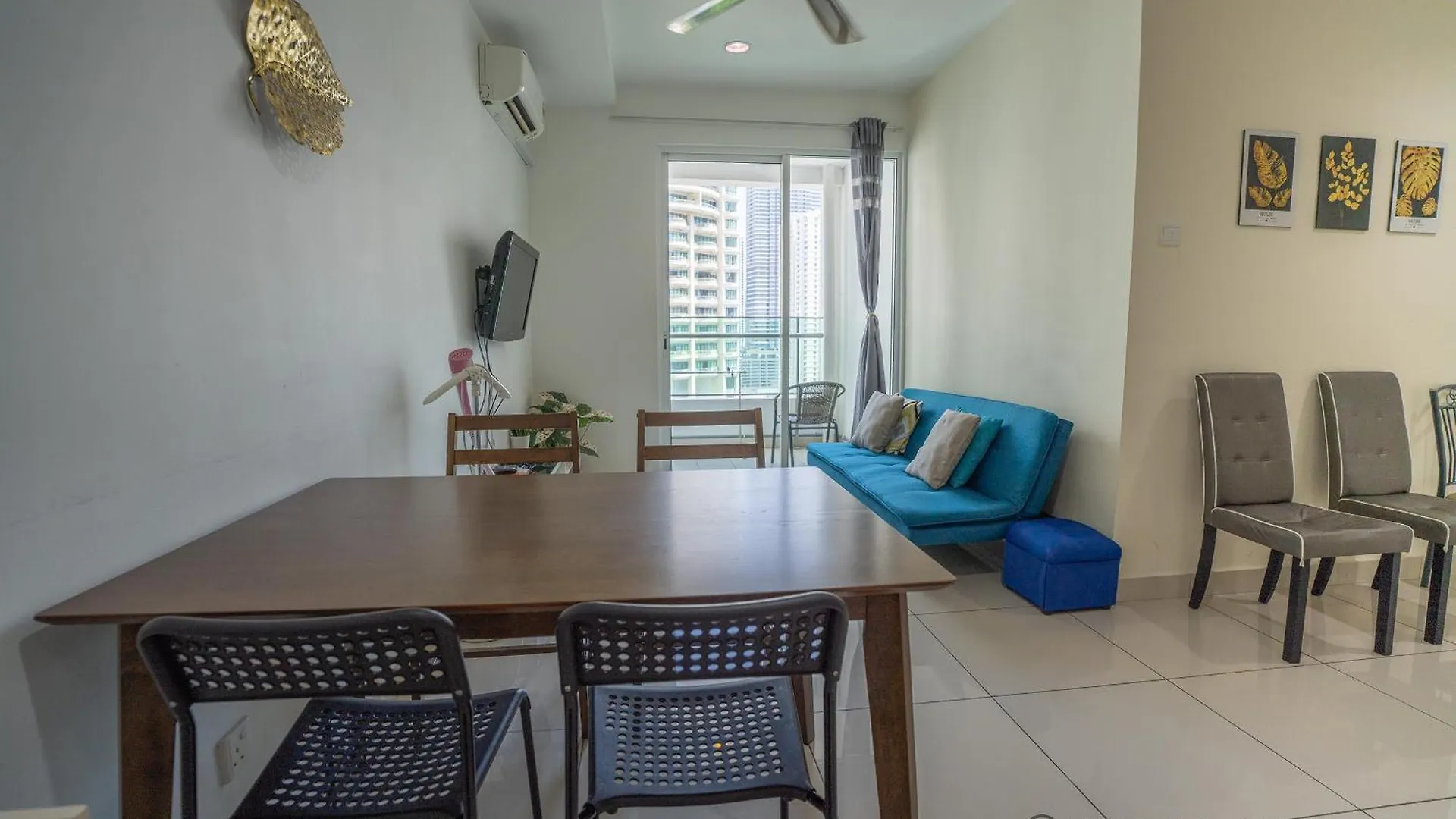 Апартаменты Seaview Mansion One Georgetown Малайзия